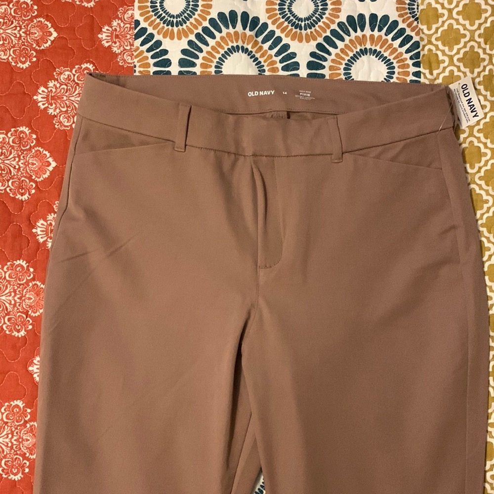 High Rise Pixie Dress Pant Never Worn